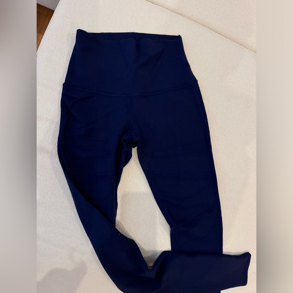 Lululemon Mesh Full Length Leggings in Royal Blue